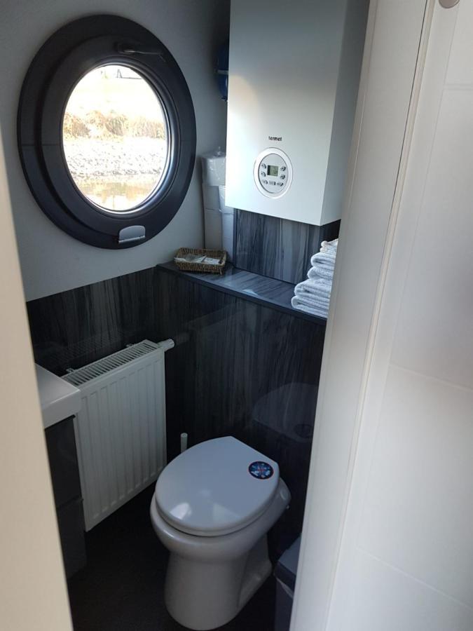 Hotel Bed-On-A-Boat Giethoorn Esterno foto