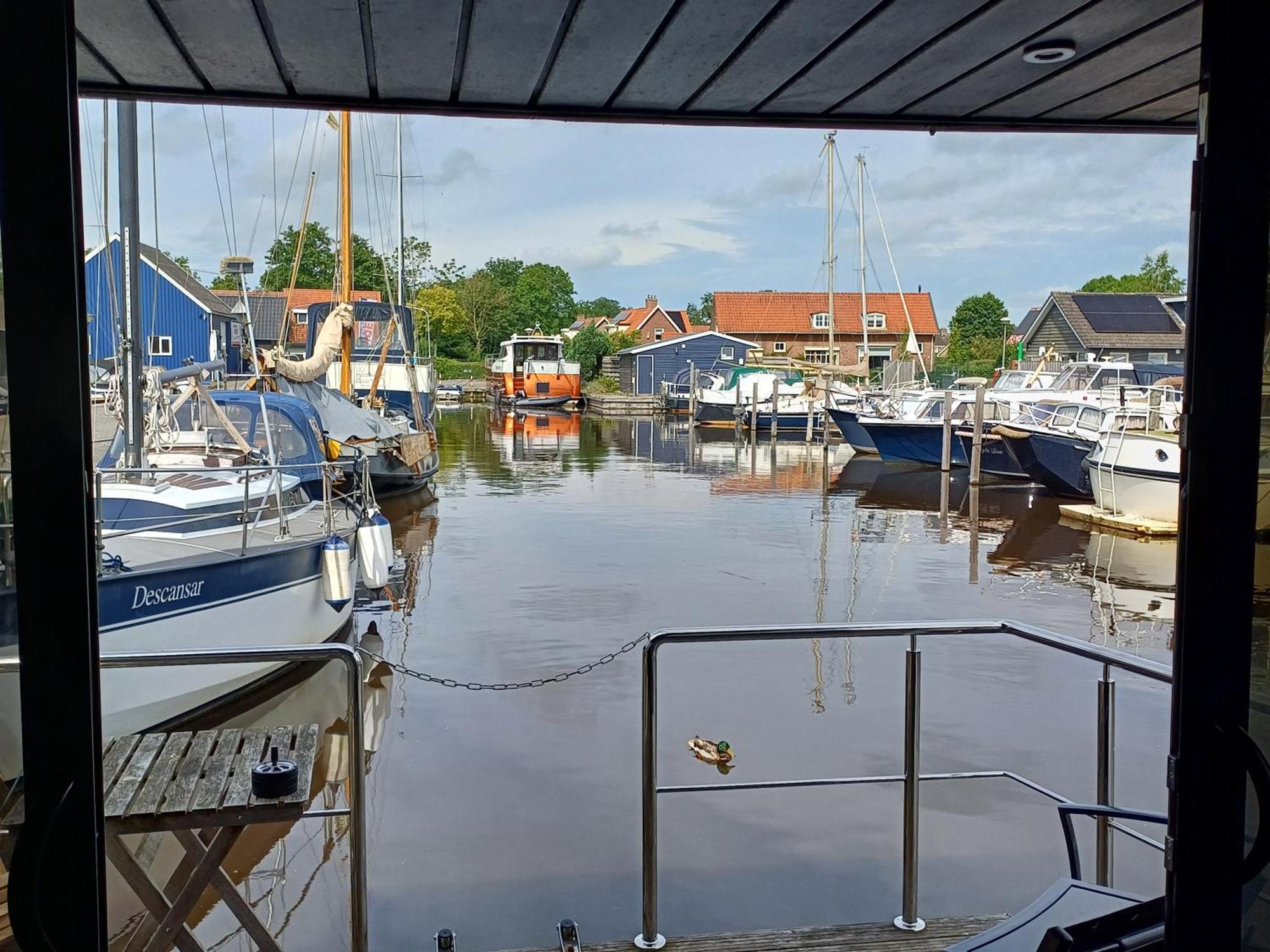 Hotel Bed-On-A-Boat Giethoorn Esterno foto
